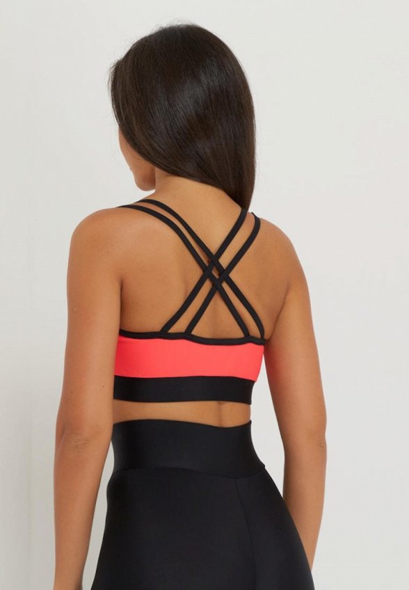 Топ спортивный RebelPro