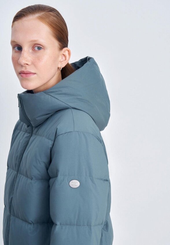 Пуховик Finn Flare