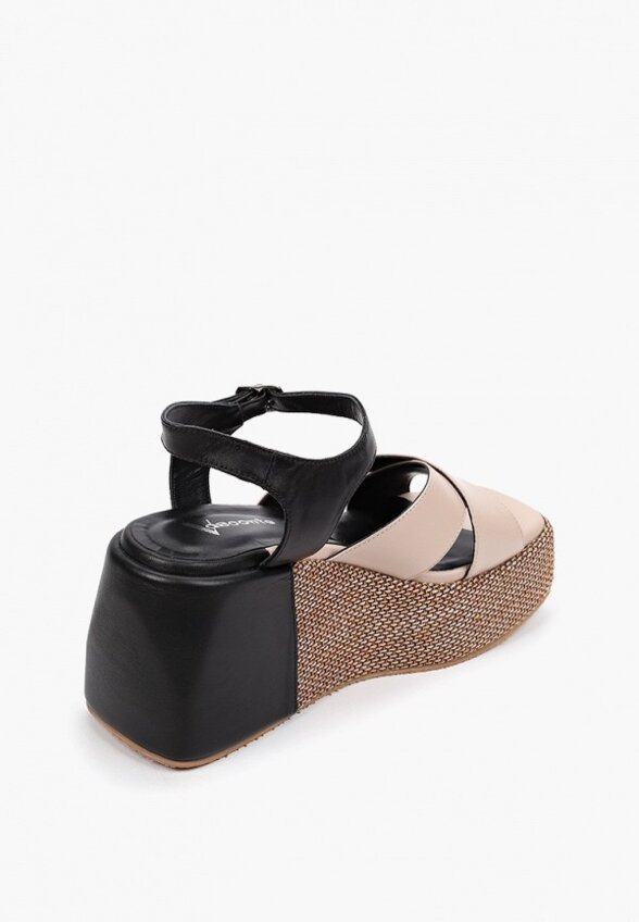 Босоножки Vasconte