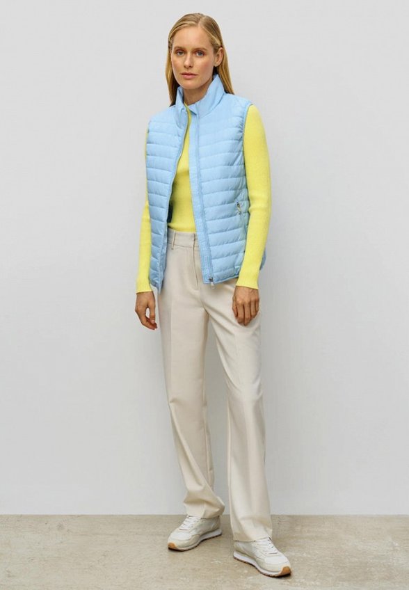 Жилет утепленный Baon