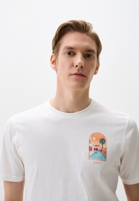 Футболка Deeluxe