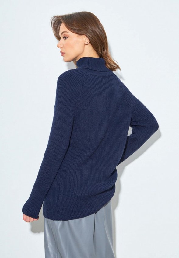 Свитер Сиринга