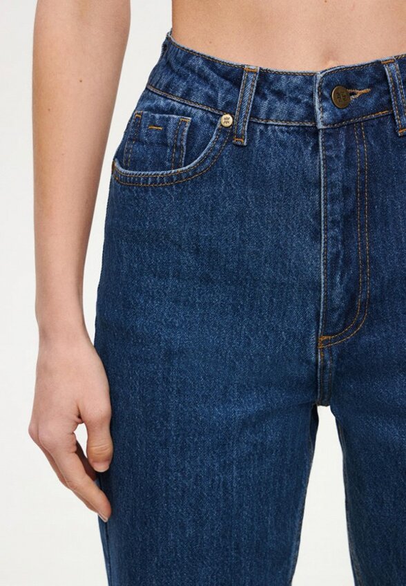 Джинсы Shi-shi