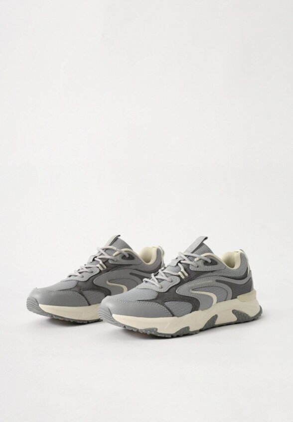 Кроссовки Baasploa