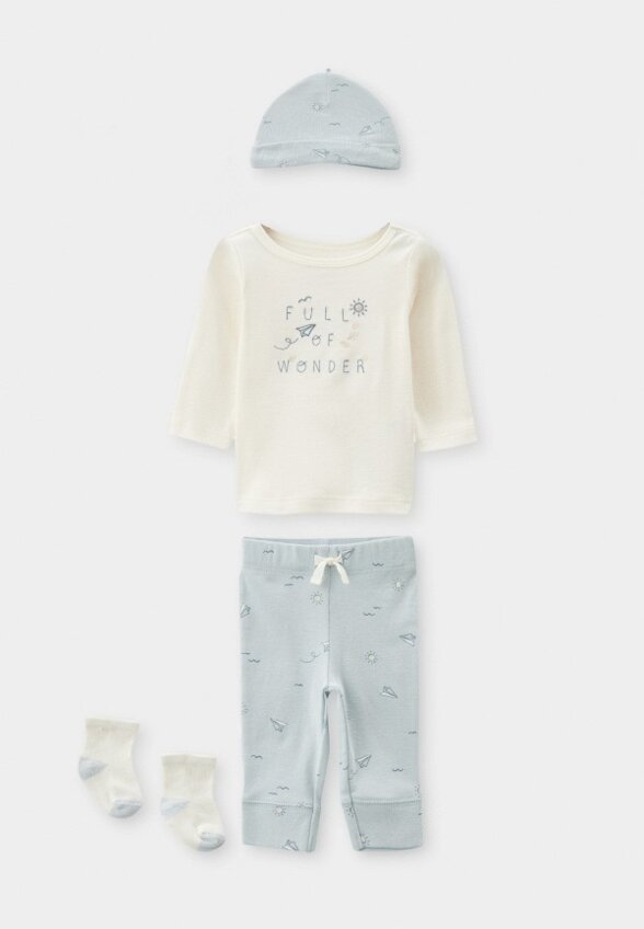 Лонгслив, брюки и шапка Carter’s