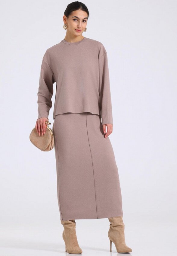 Костюм Апрель