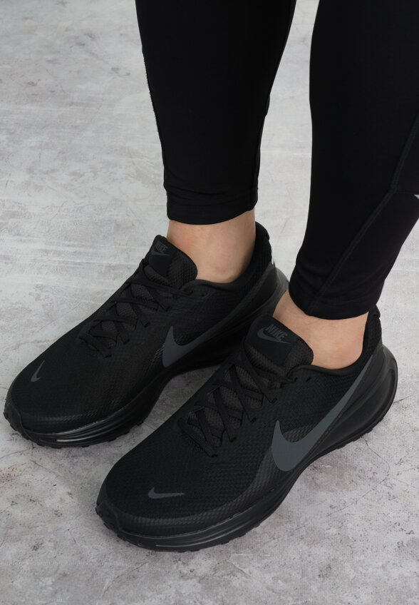 Кроссовки мужские Nike Revolution 8, Черный