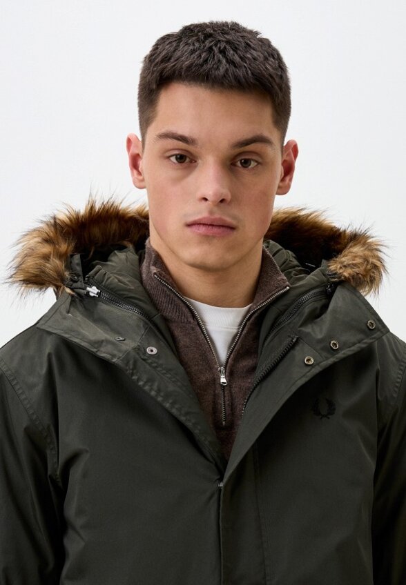 Парка Fred Perry