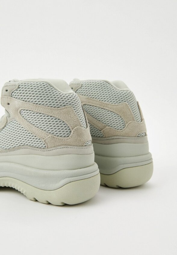 Кроссовки adidas YEEZY