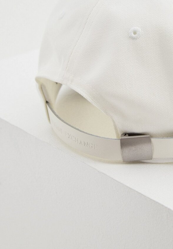 Бейсболка Armani Exchange