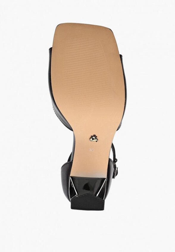 Босоножки Valley