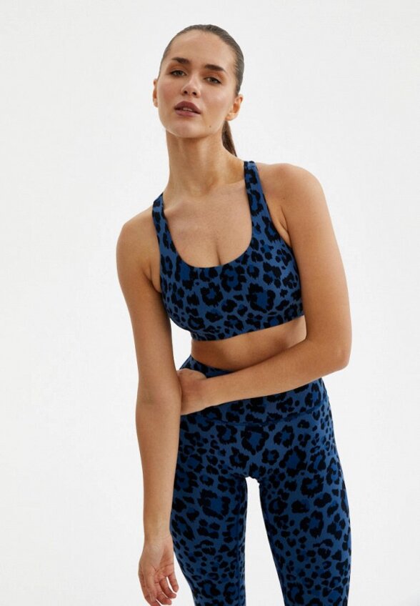 Топ спортивный Beself