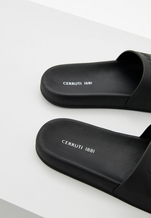 Сабо Cerruti 1881