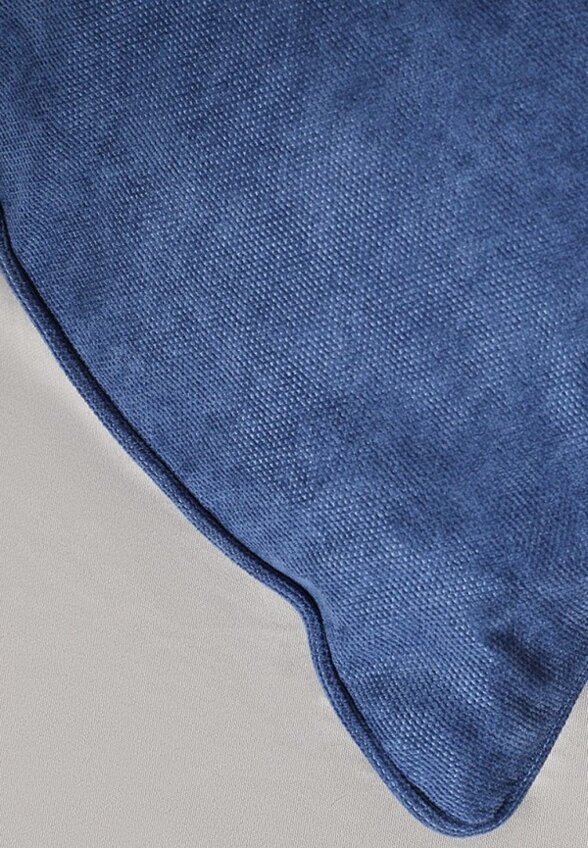 Подушка декоративная Coincasa