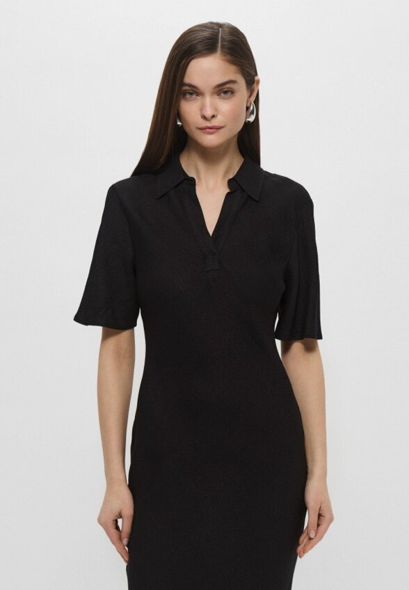 Платье Calvin Klein