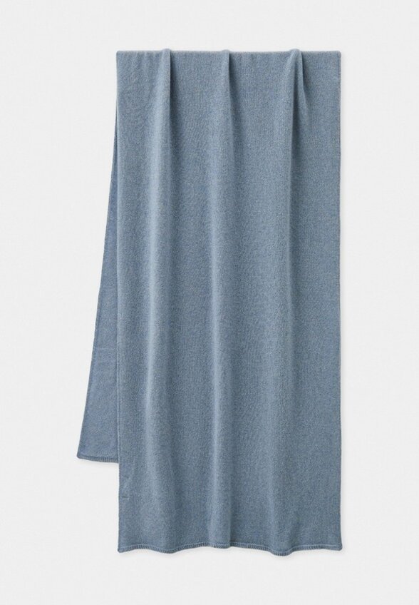 Палантин Falconeri