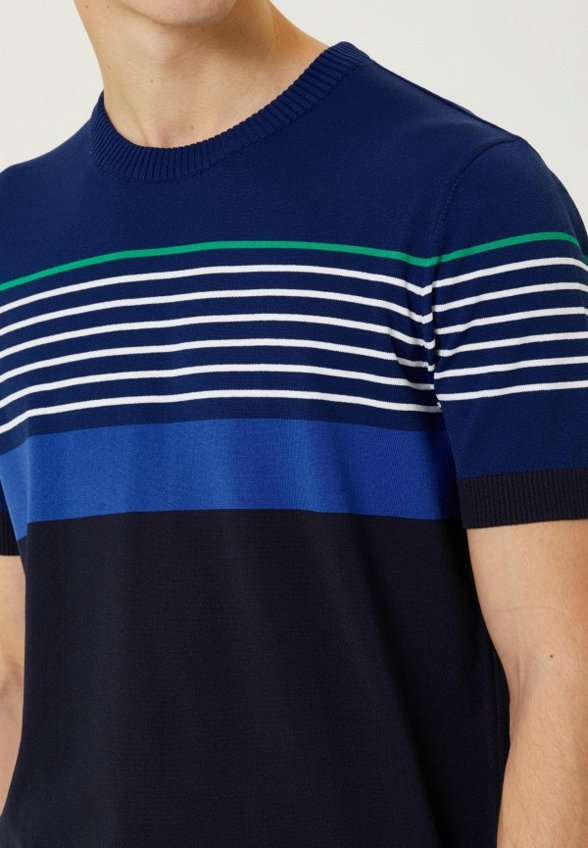 Джемпер NetWork