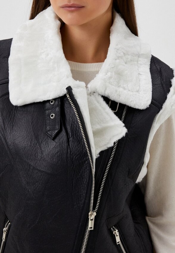 Жилет кожаный Mollese