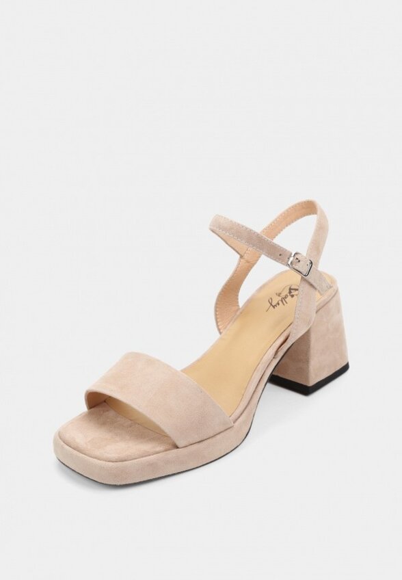 Босоножки Valley