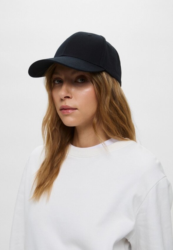 Бейсболка Befree