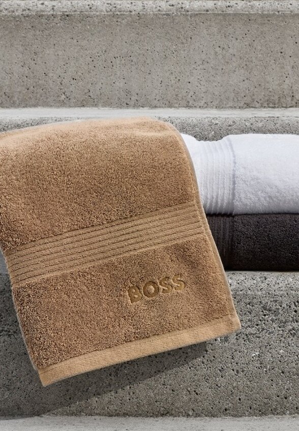 Полотенце Boss