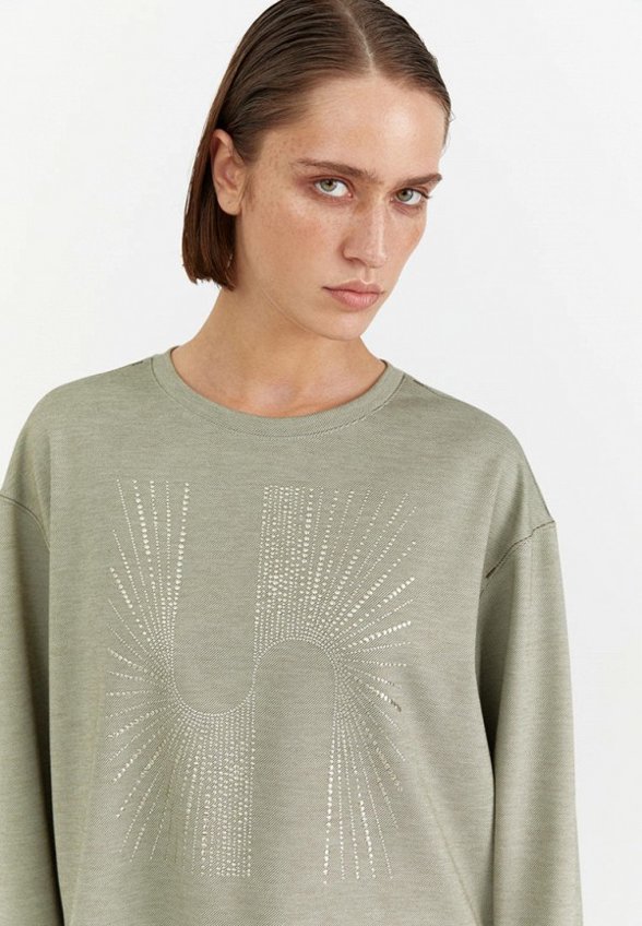 Лонгслив M.Reason