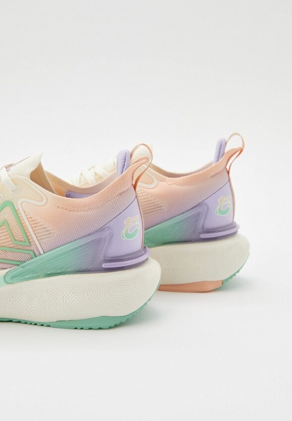 Кроссовки Peak