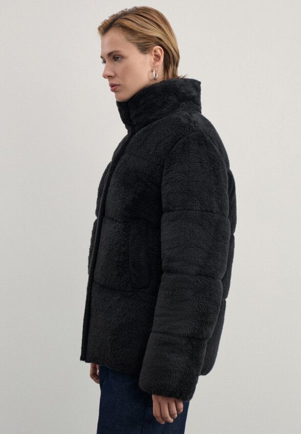 Пальто меховое Zarina