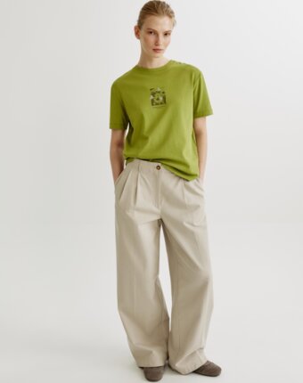 Футболка с принтом женщинам