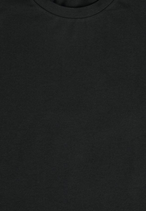 Футболка Апрель