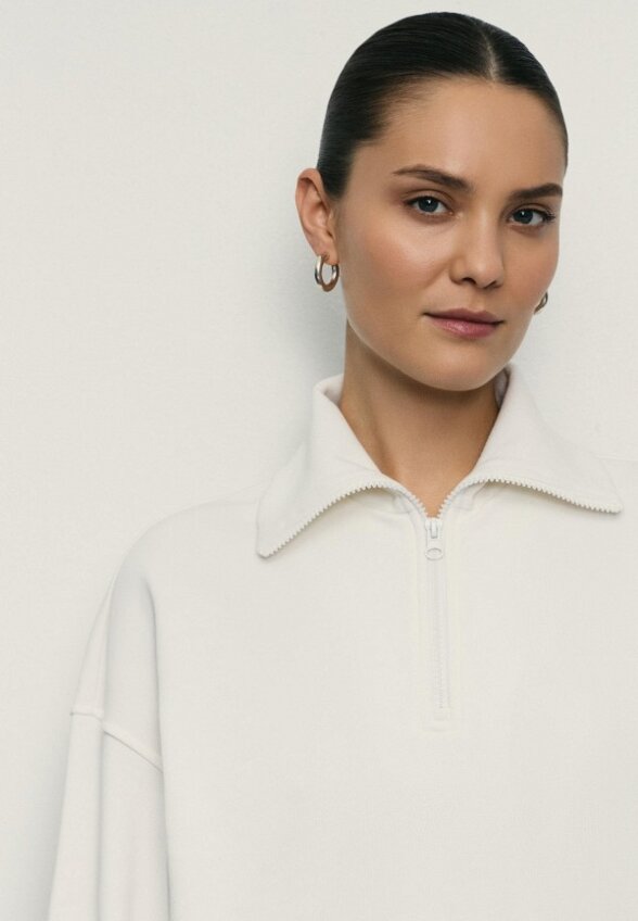 Олимпийка Zarina