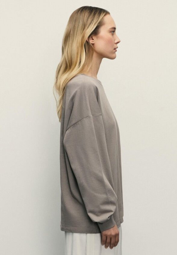 Свитшот Zarina