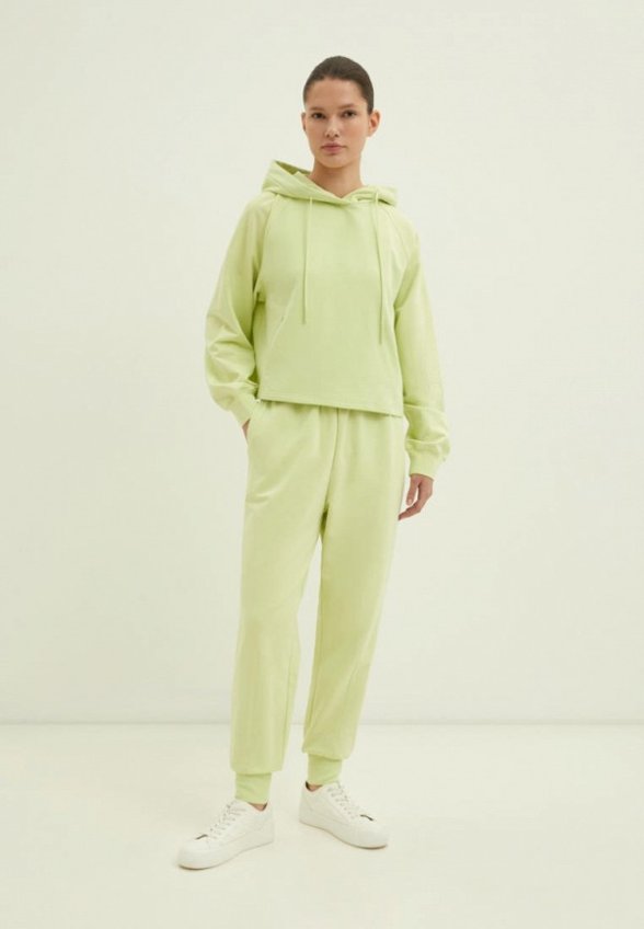 Брюки спортивные Finn Flare