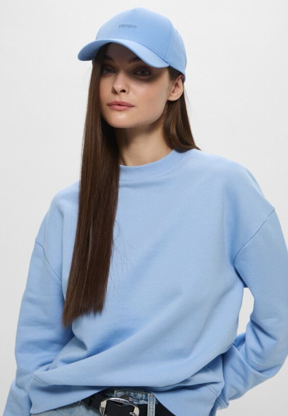 Бейсболка Hugo