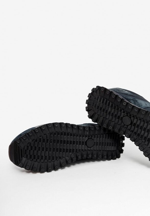 Кроссовки Baasploa