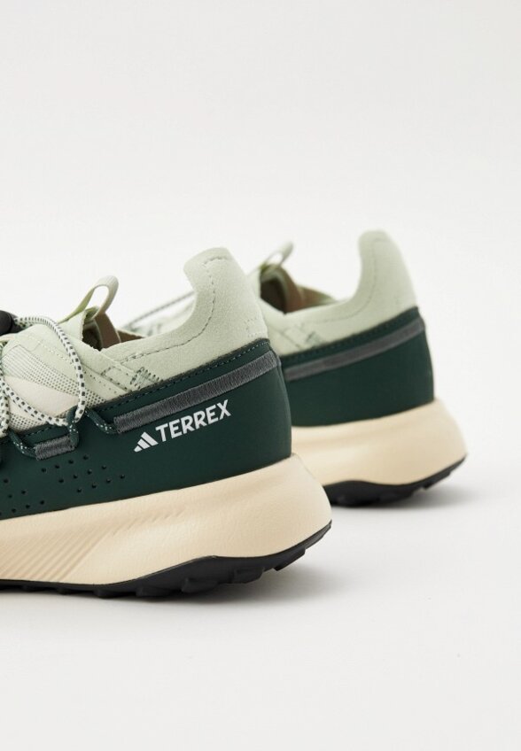 Кроссовки adidas
