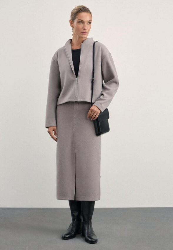 Олимпийка Zarina