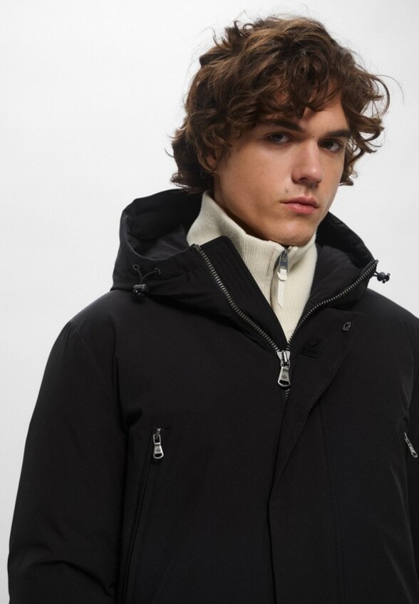 Пуховик Canadian