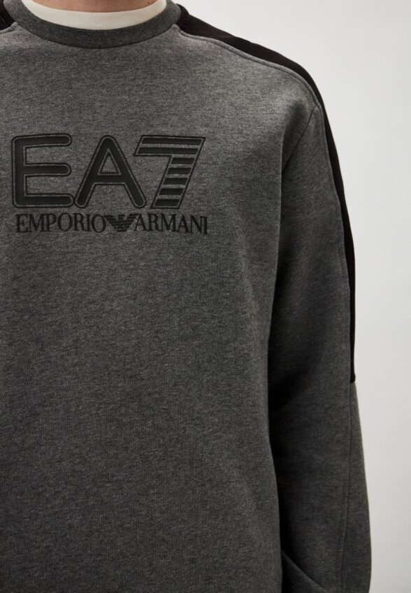 Костюм спортивный EA7