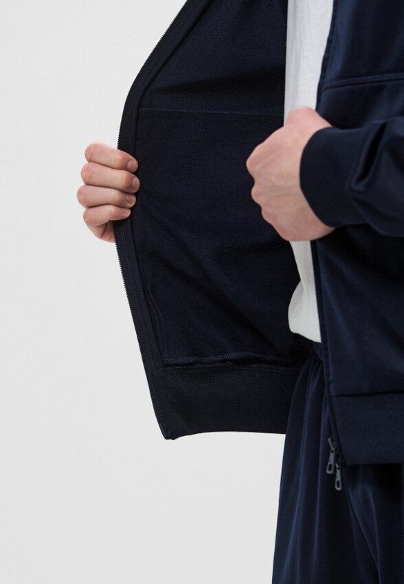 Костюм спортивный EA7