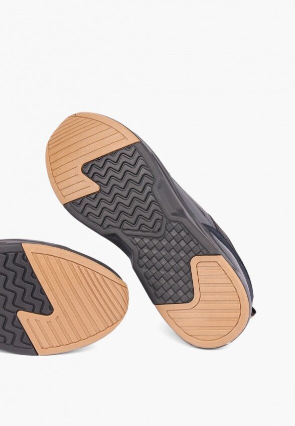 Кроссовки Pulse