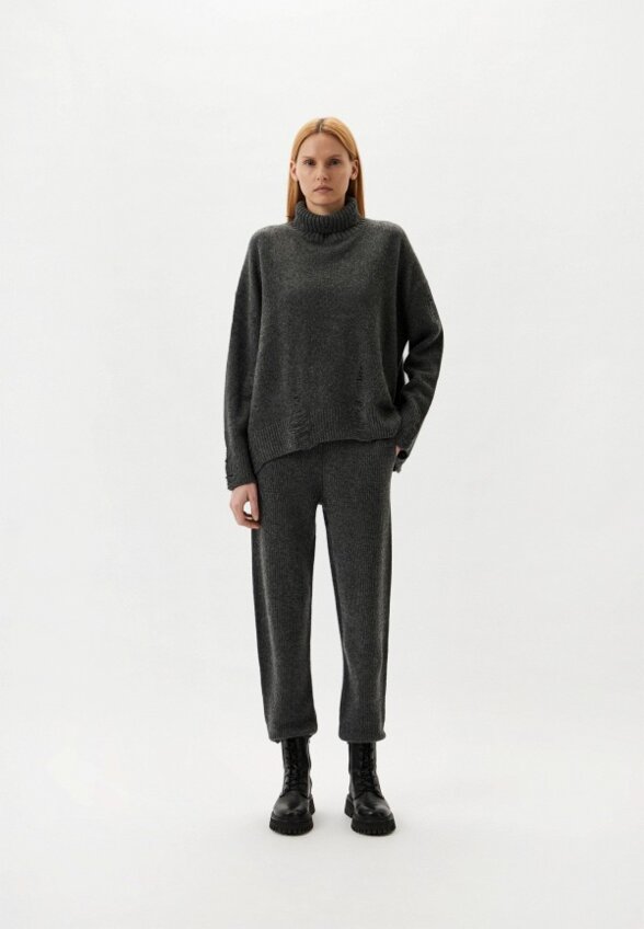 Свитер Addicted