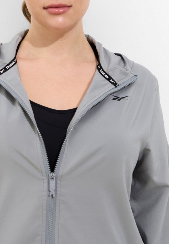 Ветровка Reebok