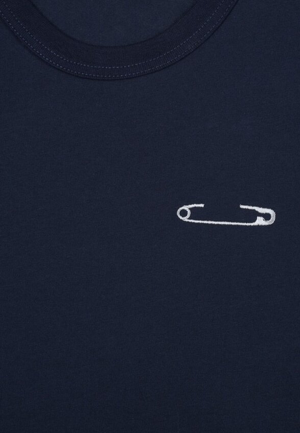 Футболка Апрель