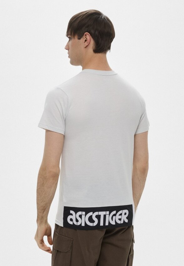 Футболка ASICS