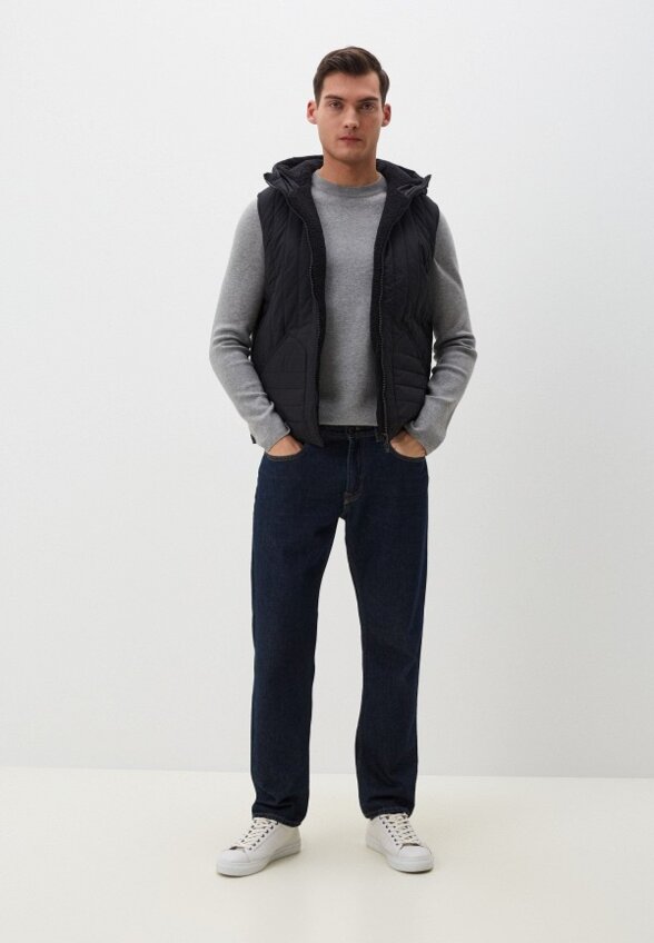 Жилет утепленный Colin's