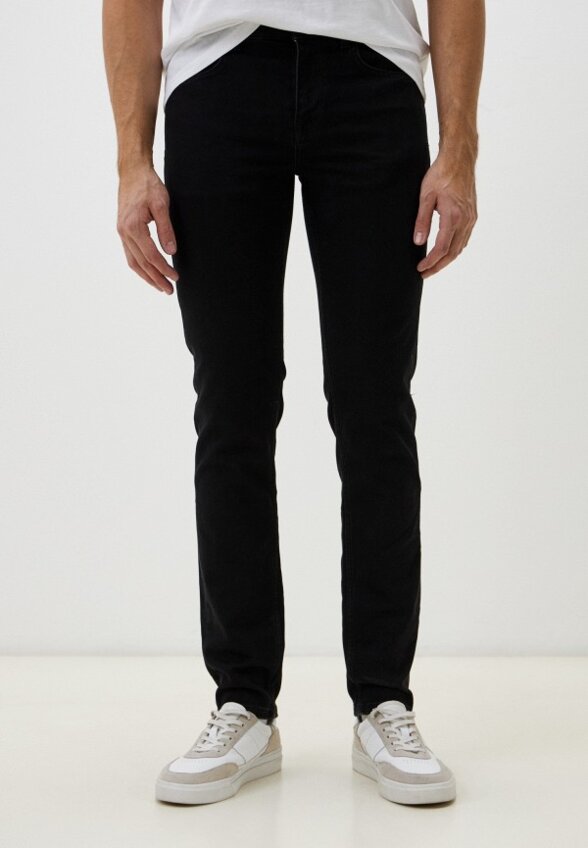 Джинсы Lacoste