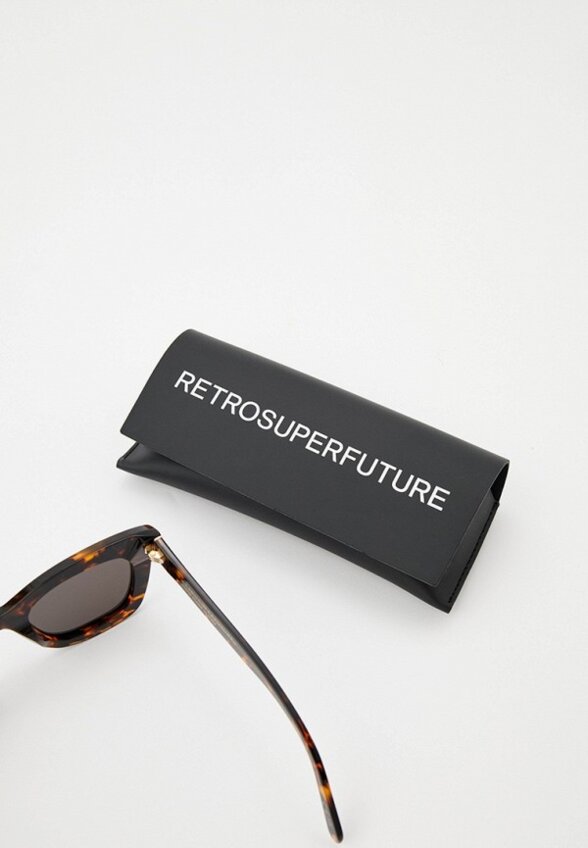 Очки солнцезащитные Retrosuperfuture