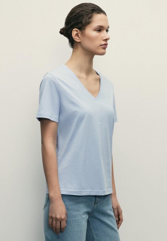 Футболка Zarina