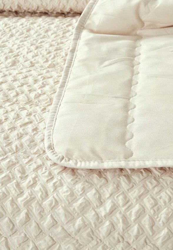 Комплект с покрывалом Sofi De Marko